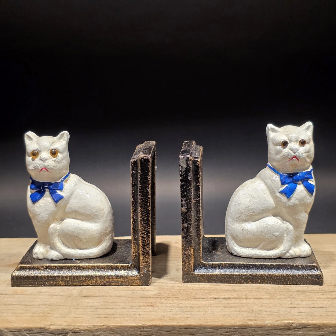 Pair of Cast Iron White Cat Bookends - 12