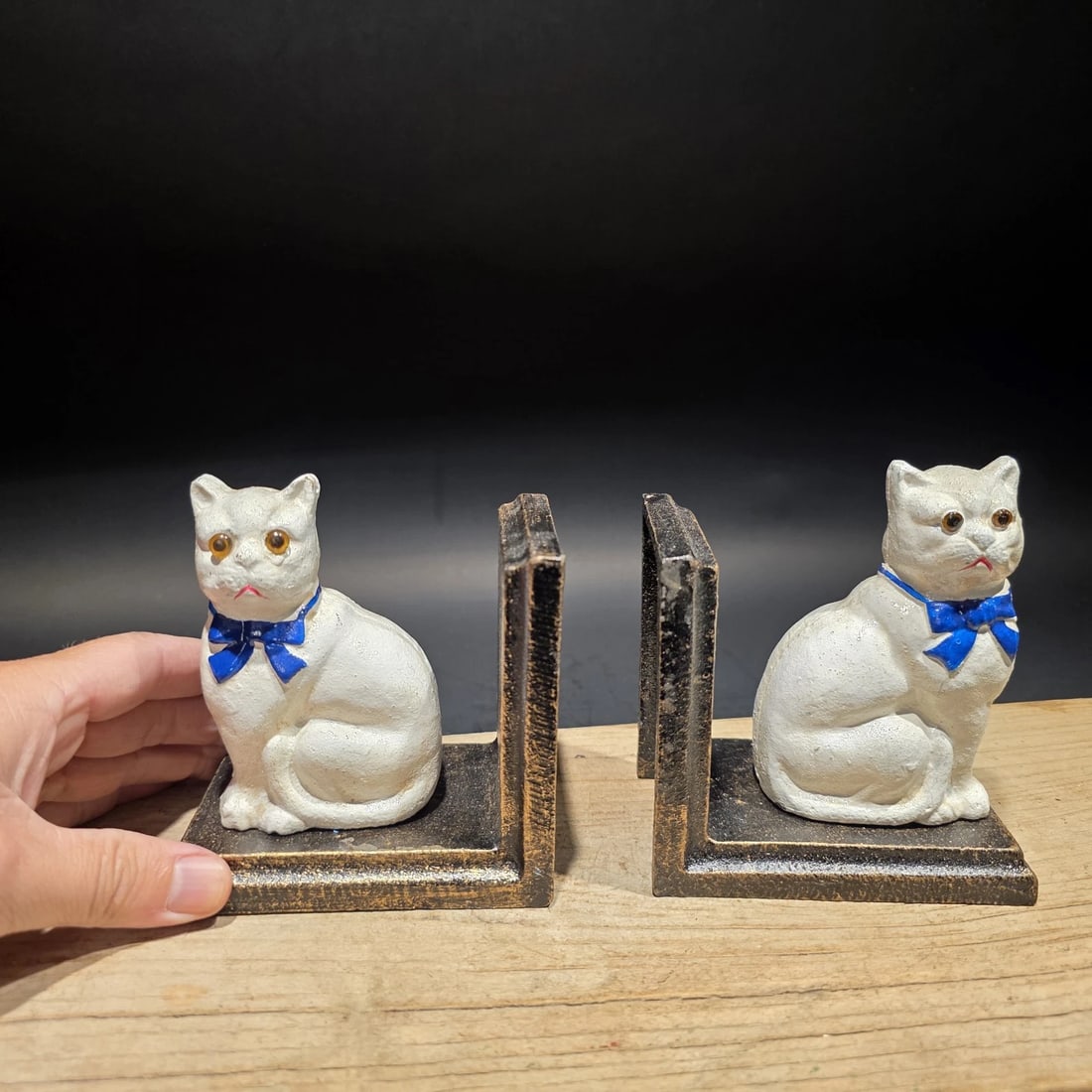 Pair of Cast Iron White Cat Bookends - 2