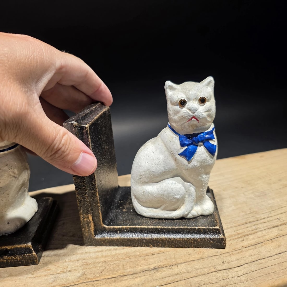 Pair of Cast Iron White Cat Bookends - 9