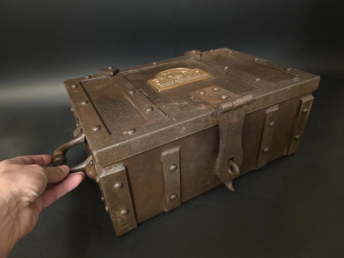 15" Wrought Iron Winchester Ammunition Chest Strongbox - 5