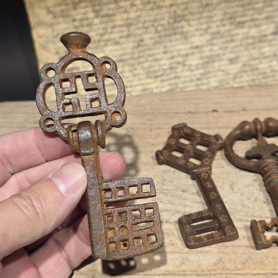 Large Iron Skeleton Key Collection Set of 5 - 3