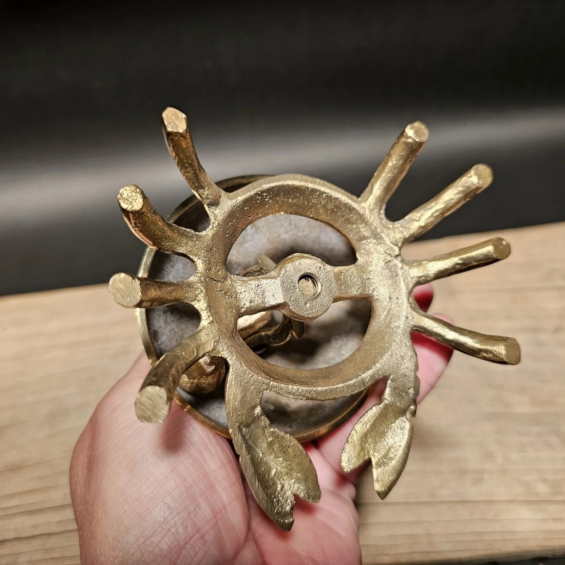 4 1/2" Brass Coastal Crab Table Desk Bell - 9