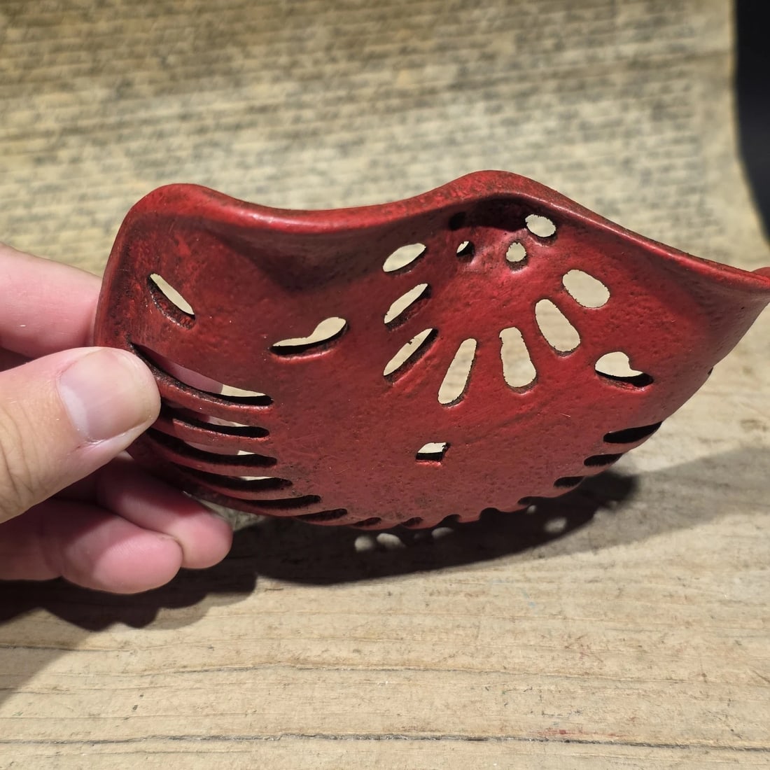 5" Mini Farmall Cast Iron Tractor Seat - Red IH Salesman Sample Paperweight - 6