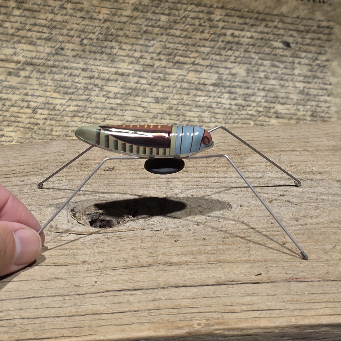 Tin Litho Jumping Grasshopper Toy Suction Cup Hopper Novelty Toy (1 of 7)