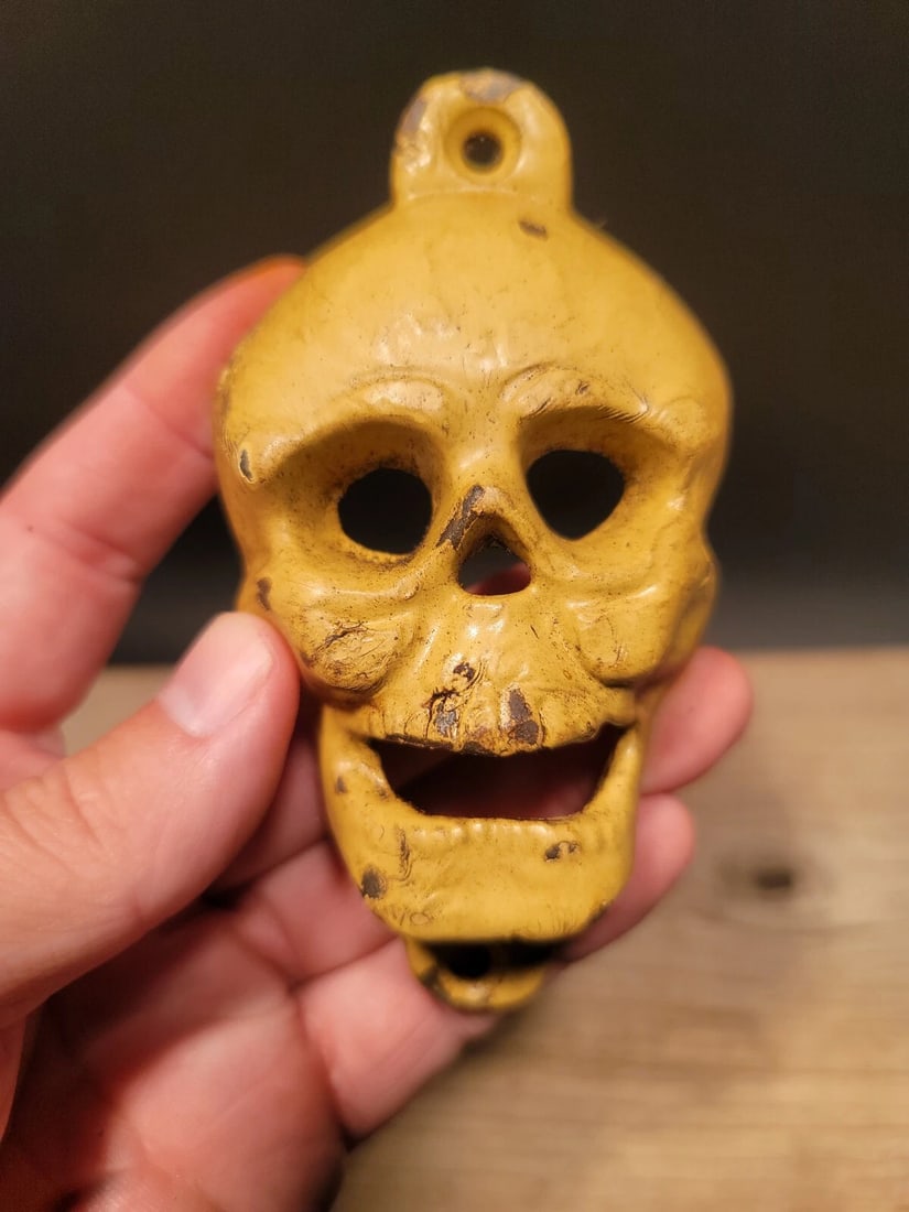 Cast Iron folk art Skull Wall Bottle Opener - 10