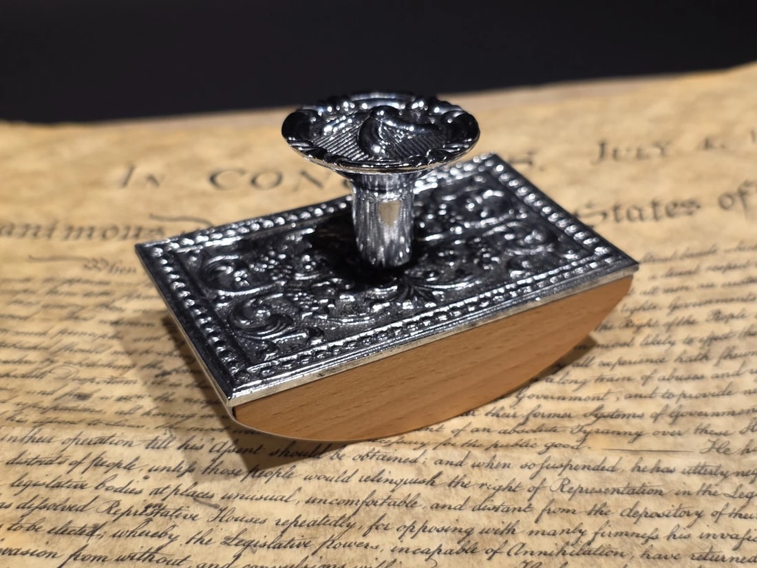 4" Antique Style Silver Metal & Wood Ink Blotter - 10