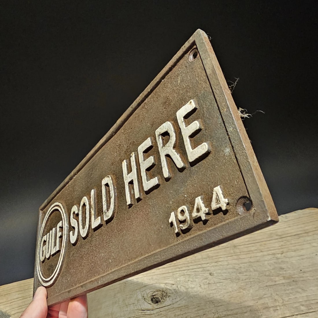 Cast Iron Gulf Gas Oil Sign Plaque - 7