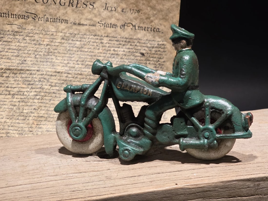 7" Vintage Cast Iron Police Motorcycle Toy Champion Patrol Officer Antique Style - 11