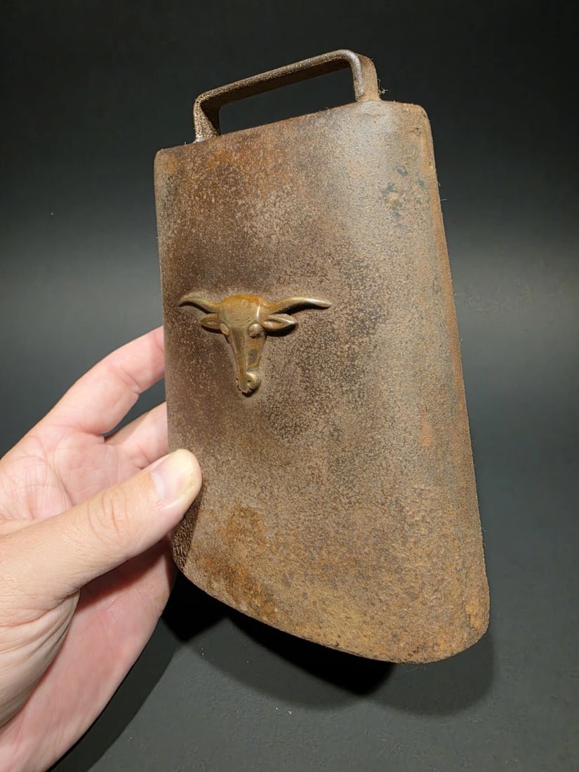 6 3/4" Hand Wrought Iron Cow Bell - 15