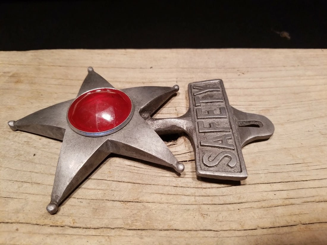 Aluminum Safety Star Car License Plate Fob Topper - 10