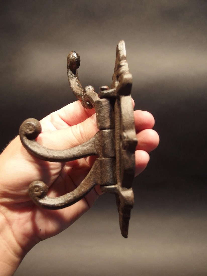 Cast Iron Wall Hook Swivel Folding Coat Hanger - 10