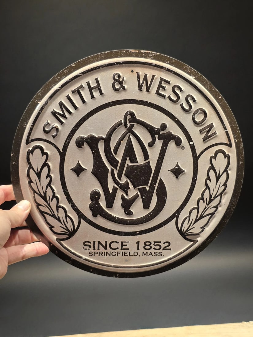 11 1/2" Round Metal Smith & Wesson Sign - 8