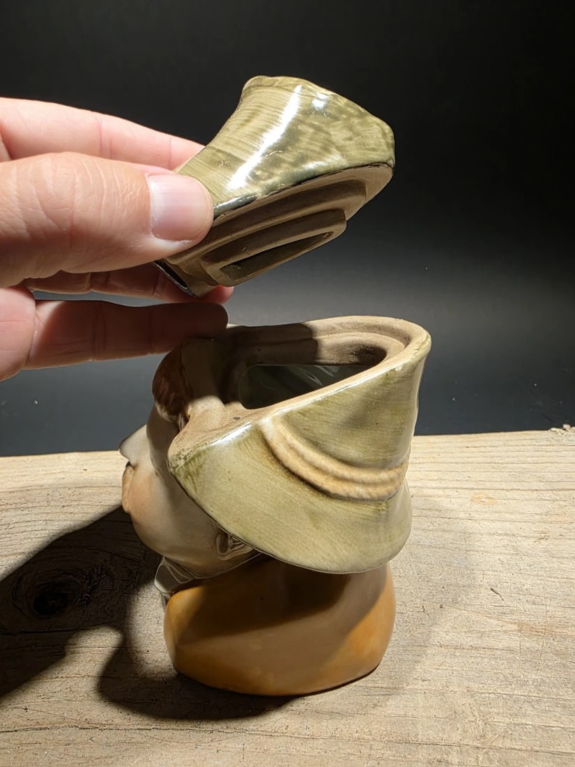 Majolica Ceramic Humidor Figural Tobacco Jar - 3