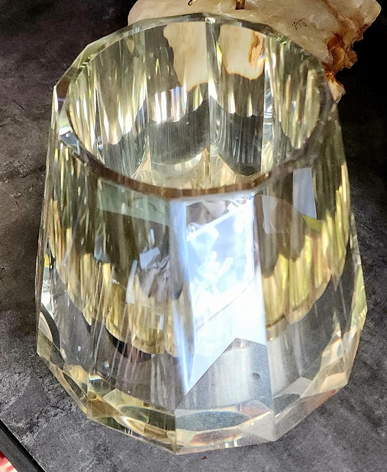Stunning Vintage Harlan Champagne crystal vase. Heavy w/ defined angles creating a prismatic effect: Stunning Vintage Harlan Champagne crystal vase. Heavy w/ defined angles creating a prismatic effect Reserve: $300.00 Shipping: Domestic: Shipping rates are determined by destination International: For