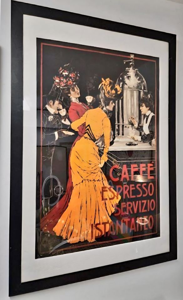 Vintage reproduction of iconic Art Nouveau Italian poster "Espresso Servizio Istantaneo," Circa 1900: Title: Vintage reproduction of iconic Art Nouveau Italian poster "Espresso Servizio Istantaneo," Circa 1900 Description: The original poster, titled "Caffé Espresso Servizio Istantaneo," was crea