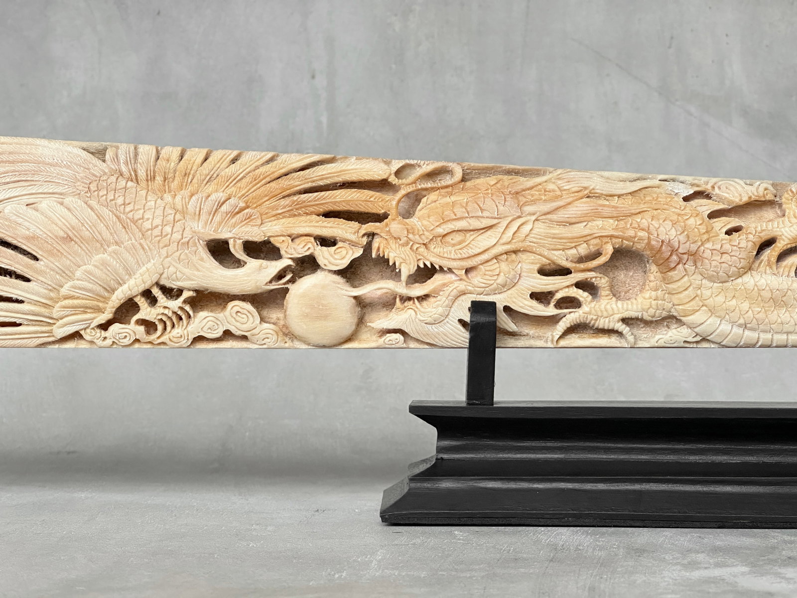 Beautiful engraved swordfish rostrum - Dragon Phoenix motif - 6