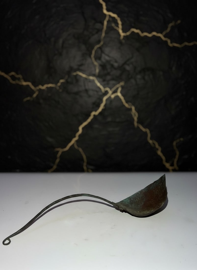 Vintage Handled Copper Fireplace Cauldron Kettle with Serving Dipper - 6