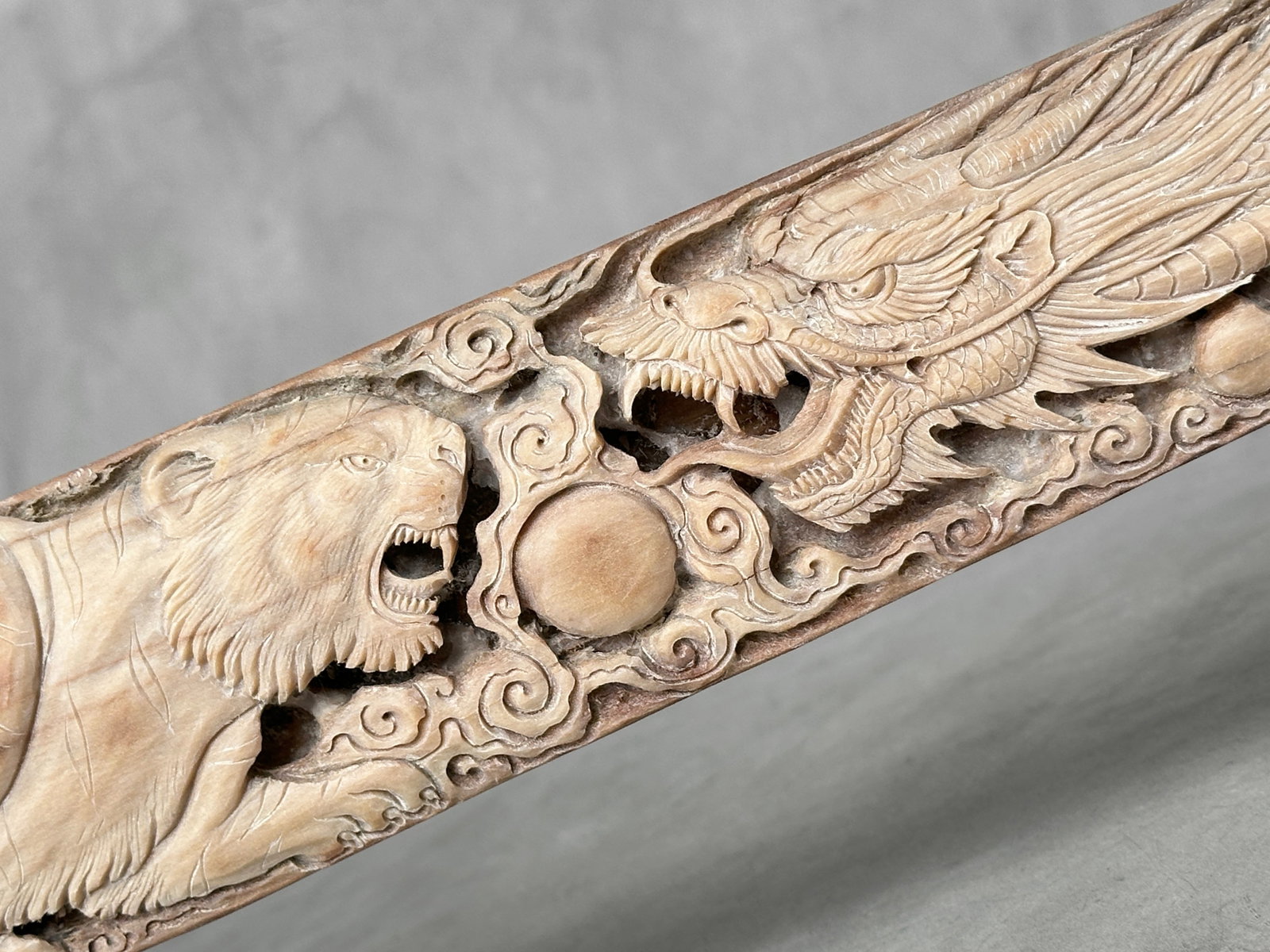 A large carved swordfish rostrum - Tiger dragon carving - 3