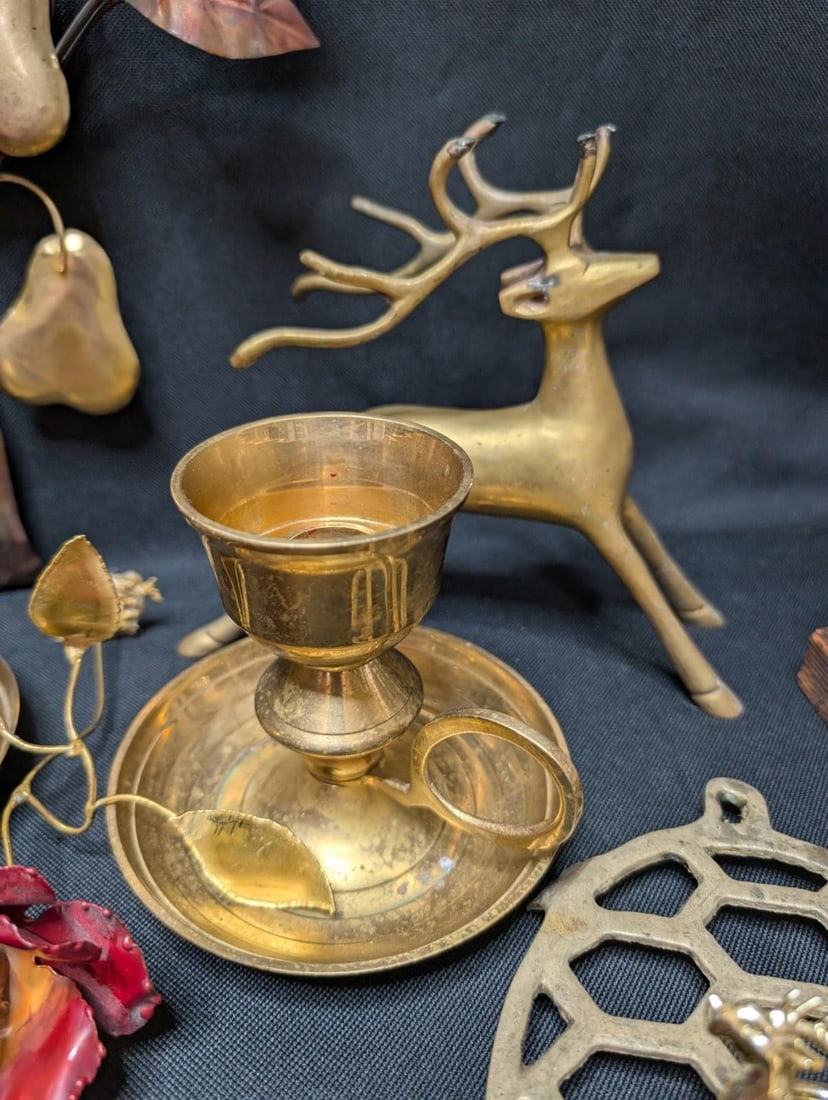 HUGE 10+ lbs Vintage Brass Decor Lot 21pc Mixed Animal Floral Sconce Wall Art - 9