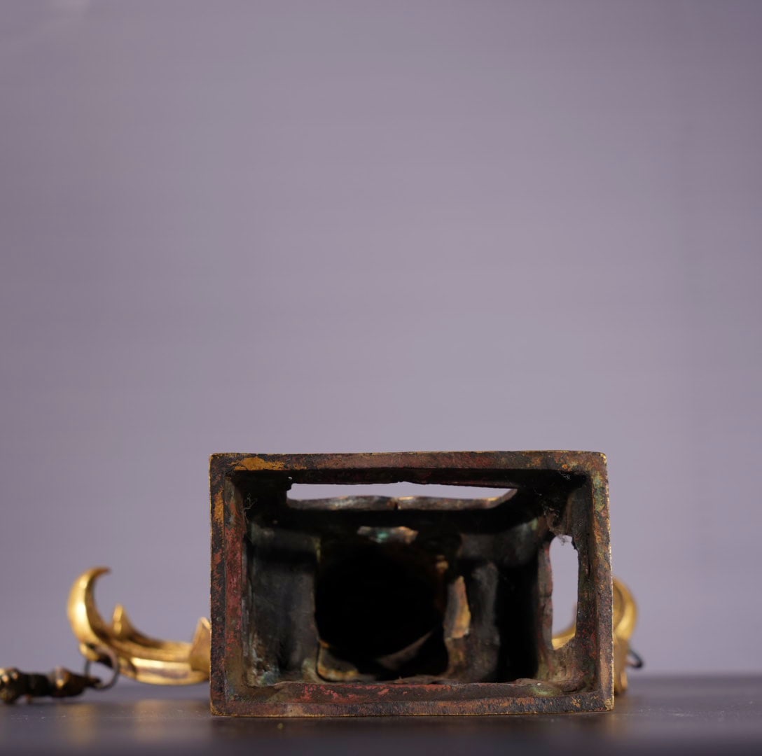 Old Gilt Gold Bronze Buddha Statue - 9