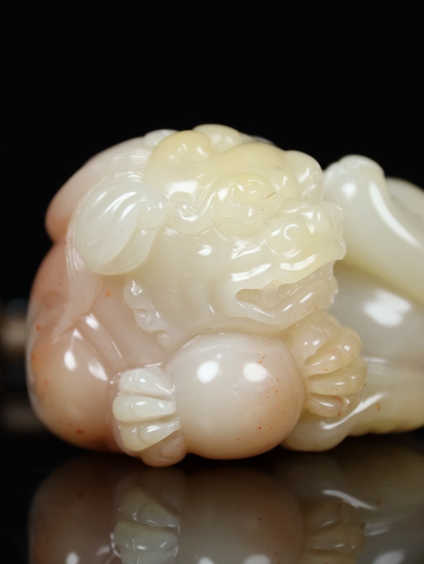 Shoushan Soapstone Hand Carved Lion Pendant - 7