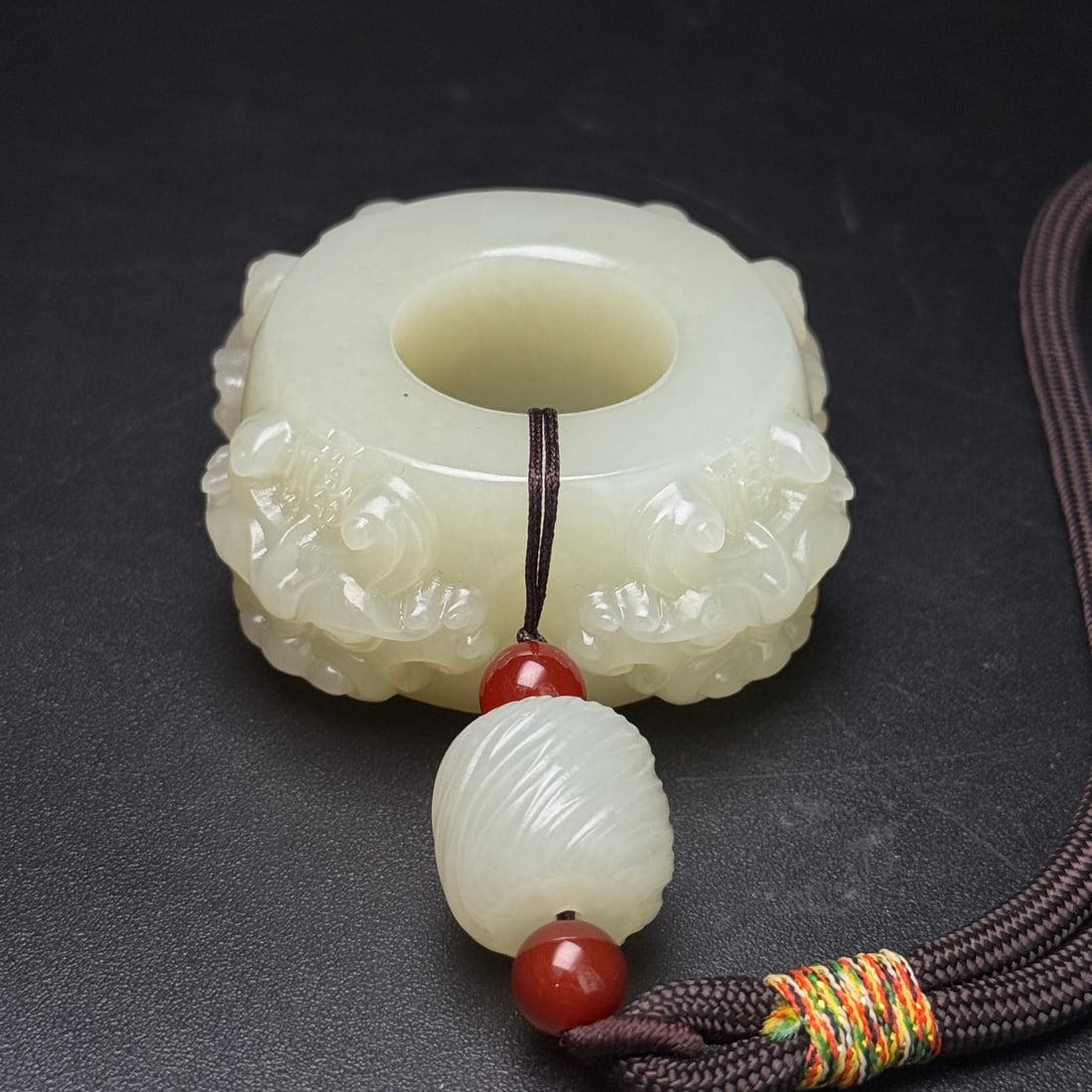 Old Hetian Jade Hand Carved Beast Thumb Ring Pendant - 3