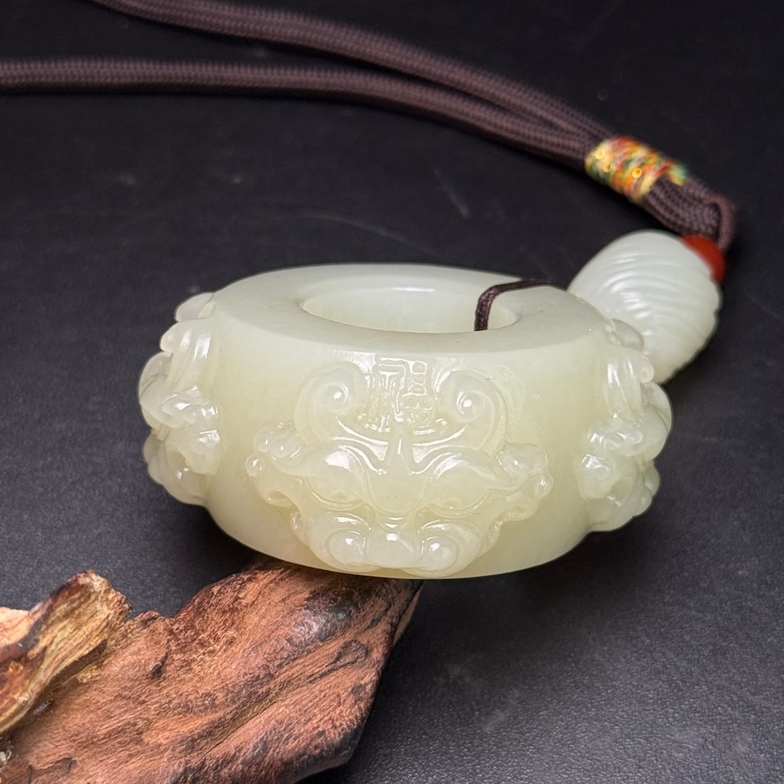 Old Hetian Jade Hand Carved Beast Thumb Ring Pendant - 7