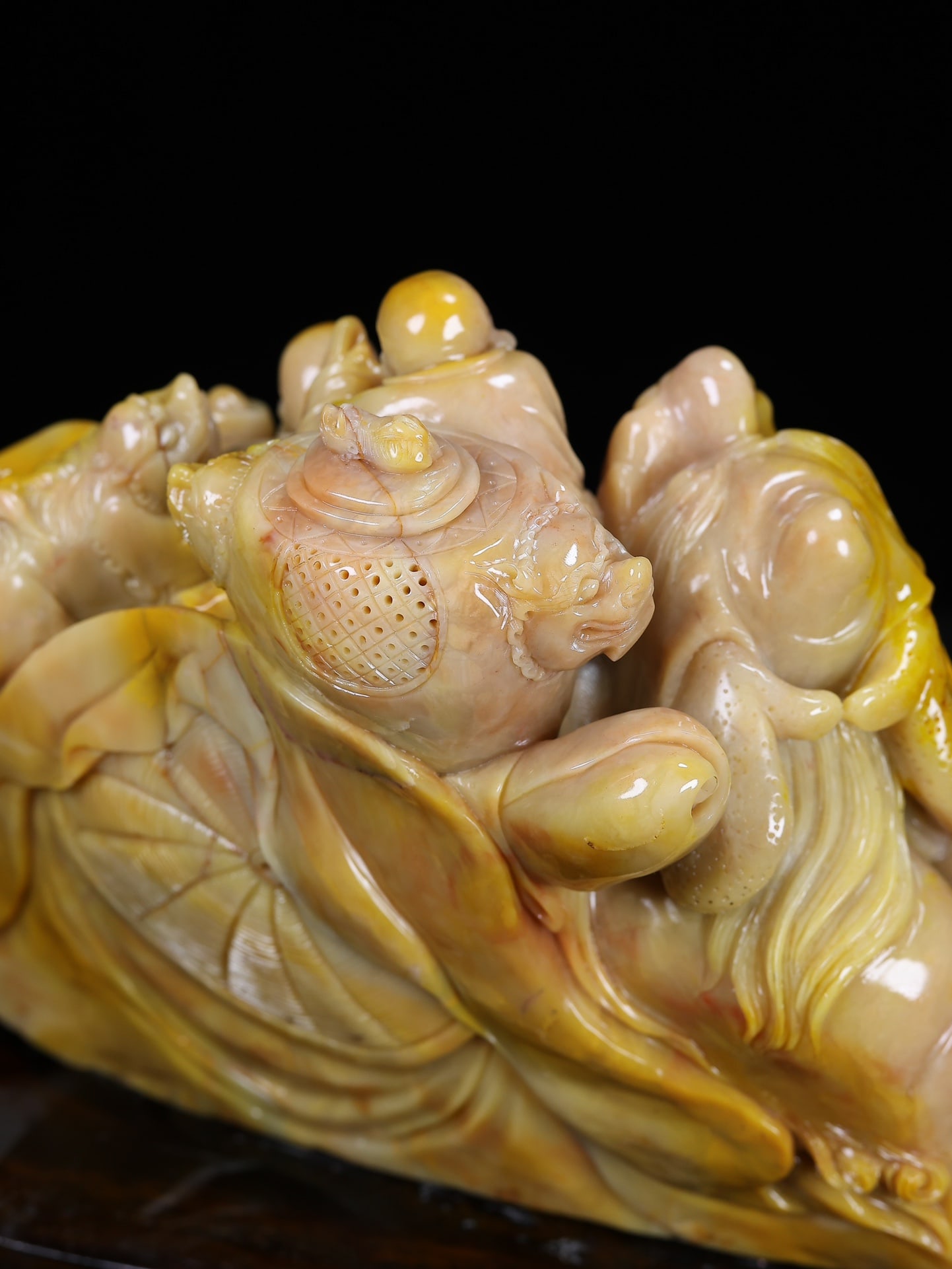 High-quality Shoushan Soapstone Hand-Carved Lucky Beast & Buddhism Arhat Staute - 11
