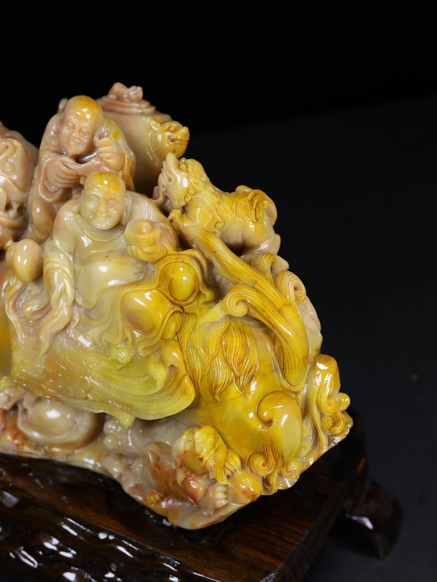 High-quality Shoushan Soapstone Hand-Carved Lucky Beast & Buddhism Arhat Staute - 9