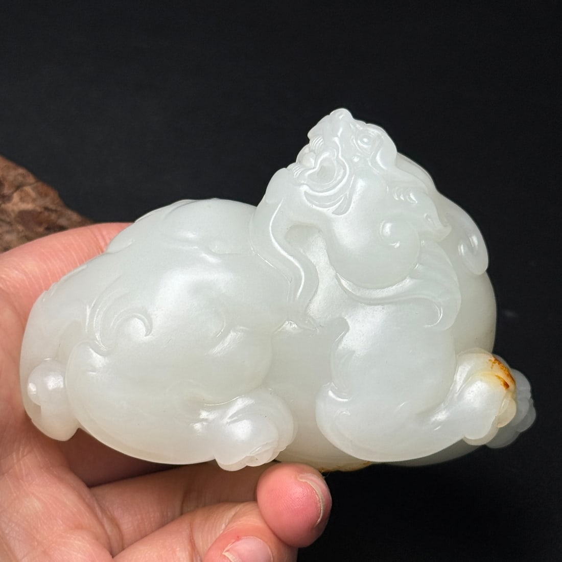 Old Hetian Jade Hand Carved Beast Statue - 9