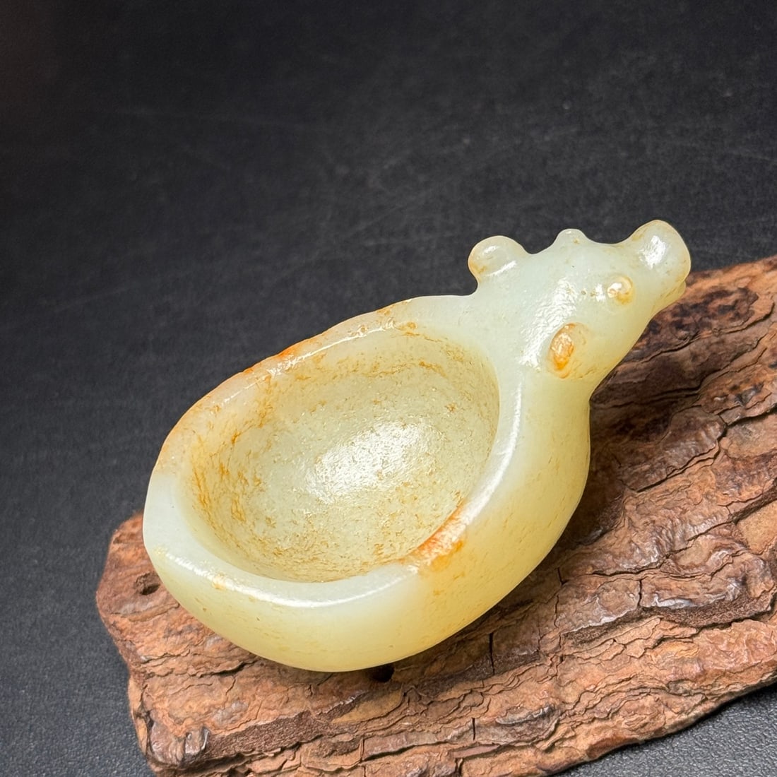 Old Hetian Jade Ox Brush Washer - 7