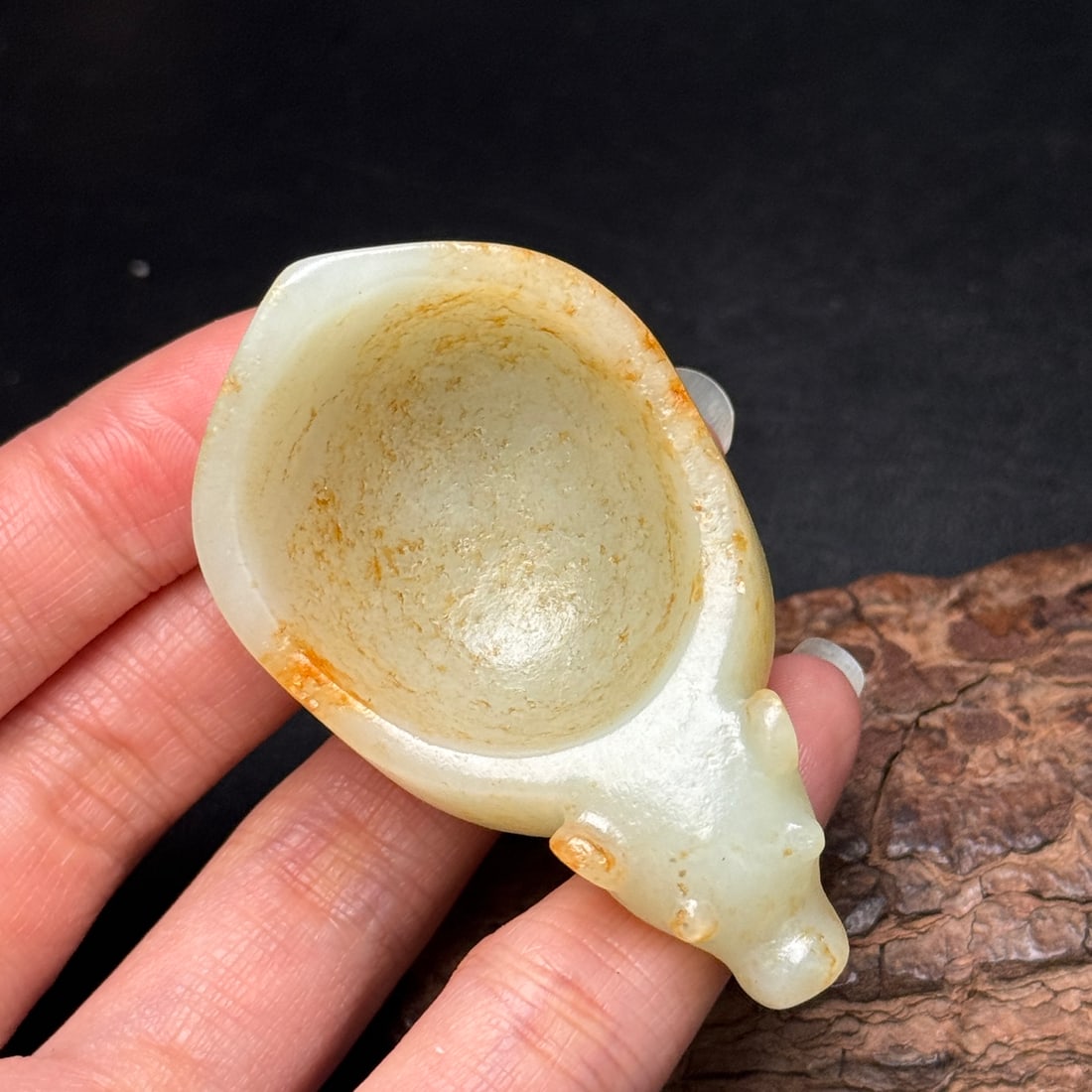 Old Hetian Jade Ox Brush Washer - 8