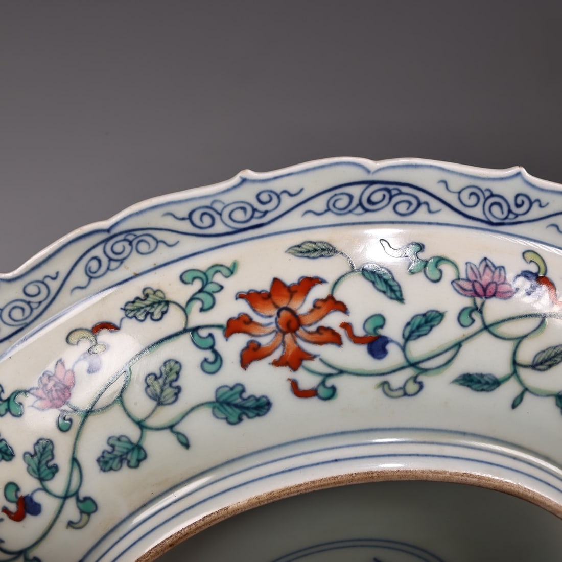 Doucai Flower Design Porcelain Plate - 10