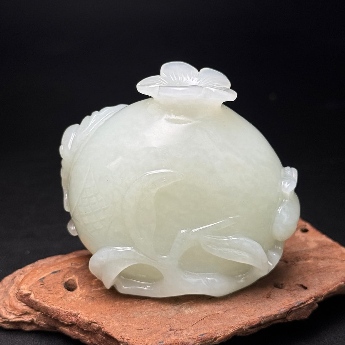 Hetian Jade Hand Carved Pomegranate Small Bottle - 3