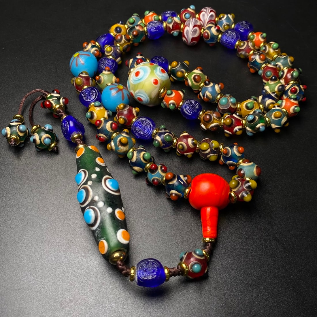 Beautiful Peking Glass Pendant & Necklace - 4