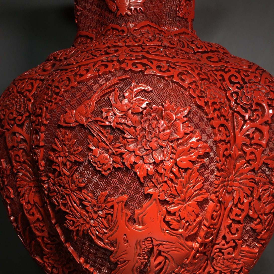 Vintage Red Lacquerware Carved Flower Vase - 5