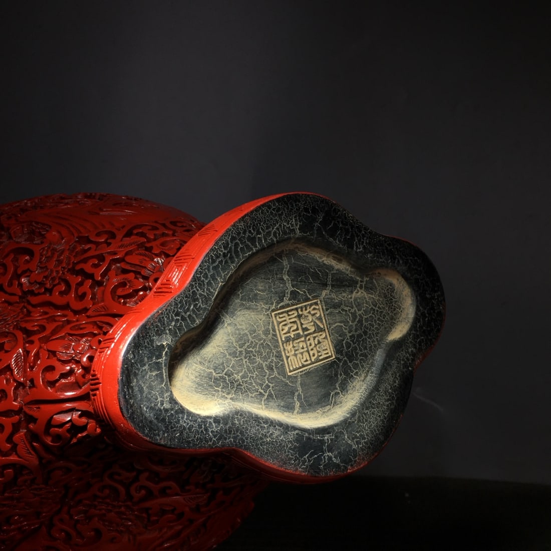 Vintage Red Lacquerware Carved Flower Vase - 9