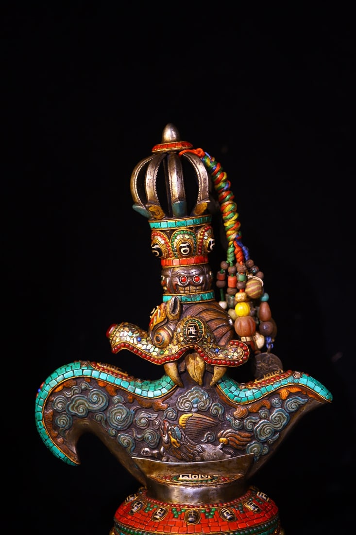Old Tibetan Iron Inlay Shell,DZI Agate Axe Statue - 2