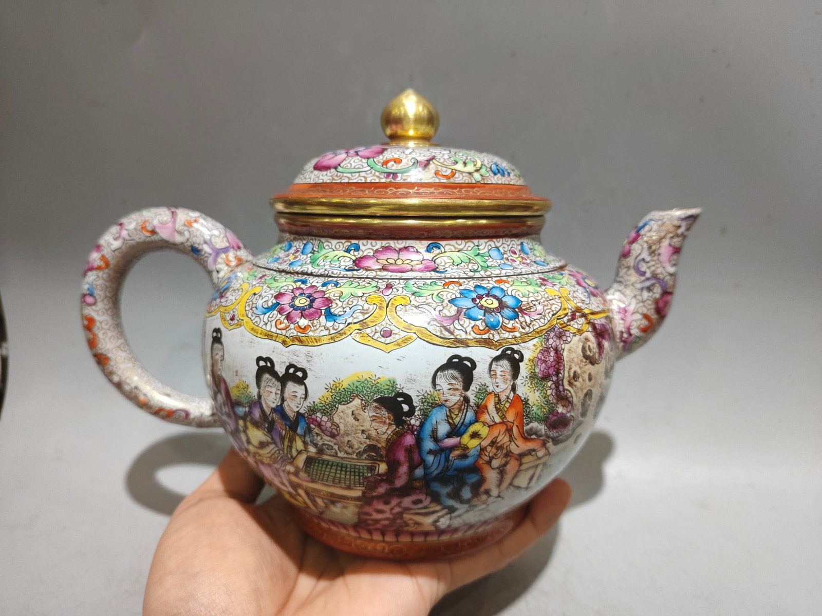 Old Gilt Gold Enamel Cai Yixing Zisha Clay Teapot Arhat - 4
