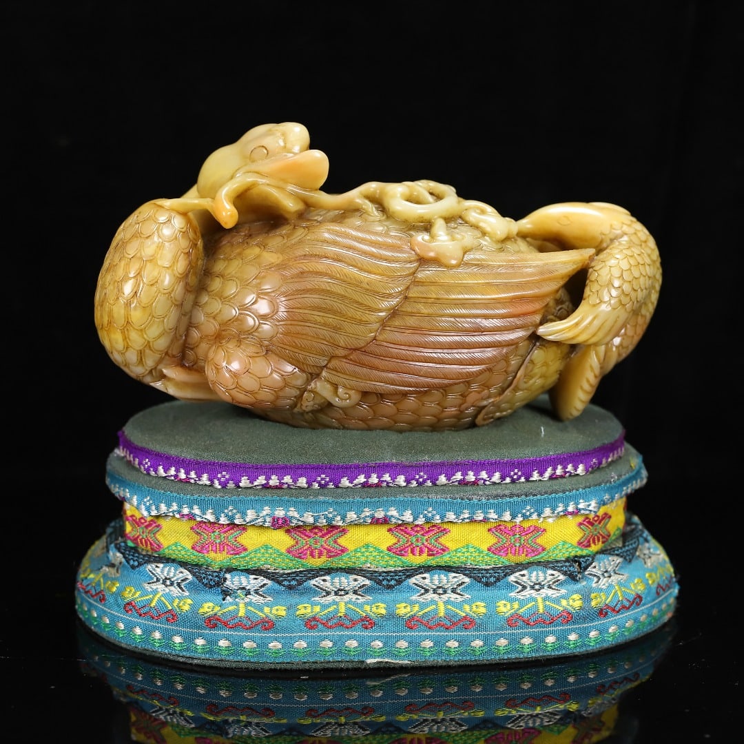 Vintage Tianhuang Shoushan Soapstone Hand-Carved Ruyi Goose Statue (1 of 10)