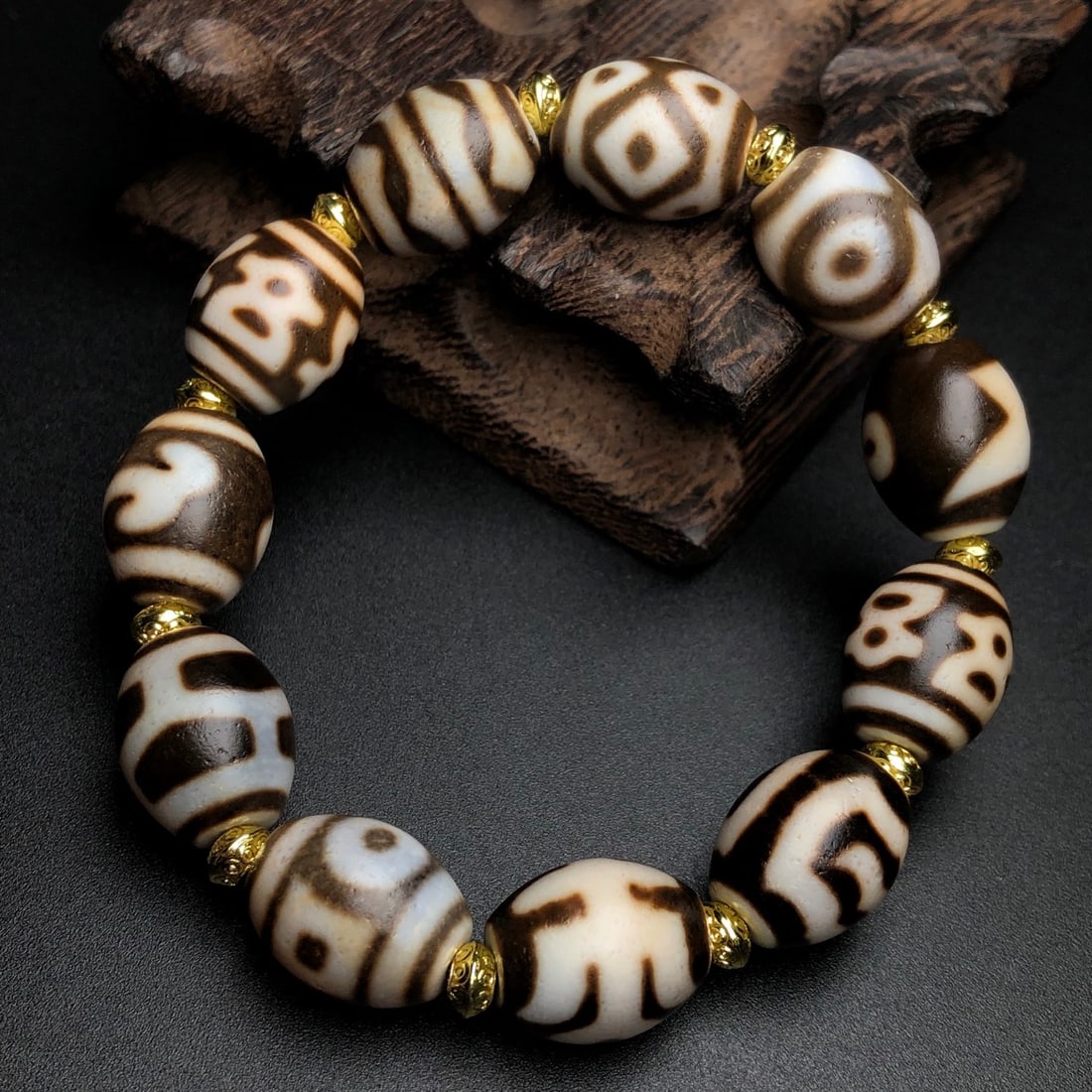 Old Tibetan DZI Agate Hand Chain - 4