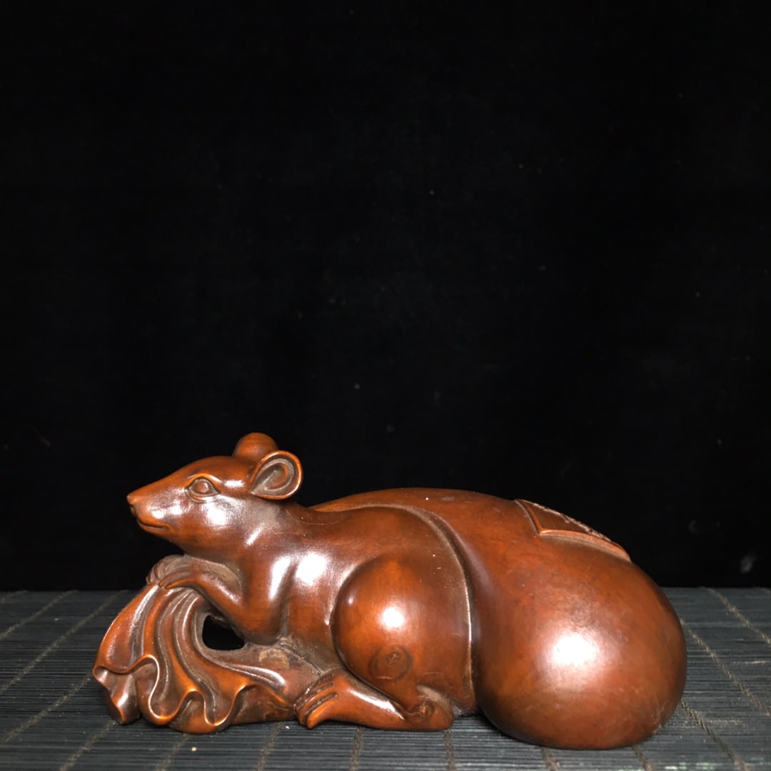 Old Boxwood Wood Fortune Mouse Statue - 3