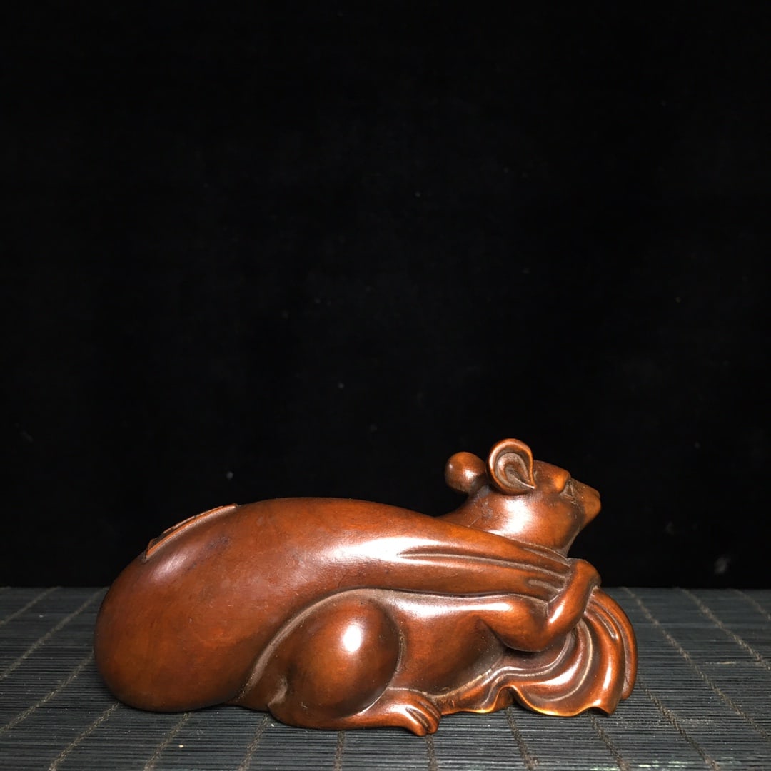 Old Boxwood Wood Fortune Mouse Statue - 4