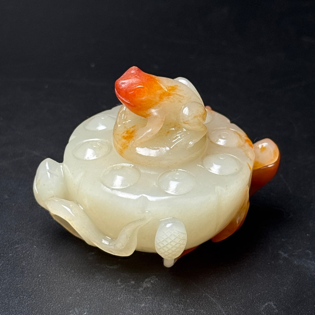 Hetian Jade Hand Carved Frog Lotus Seedpod Small Pot Statue - 2