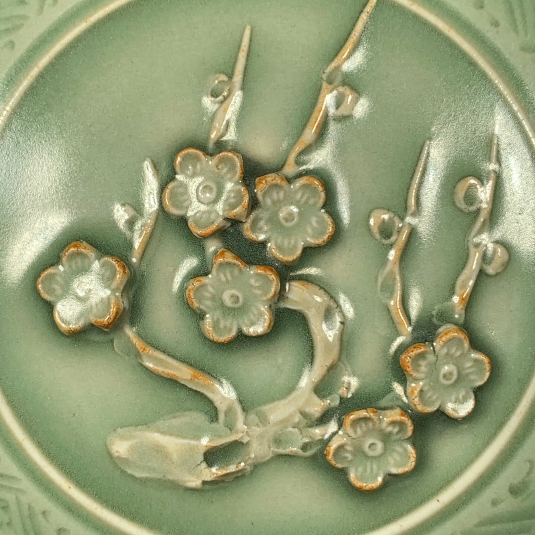 Longquan Kiln Plum blossom Porcelain Box - 3