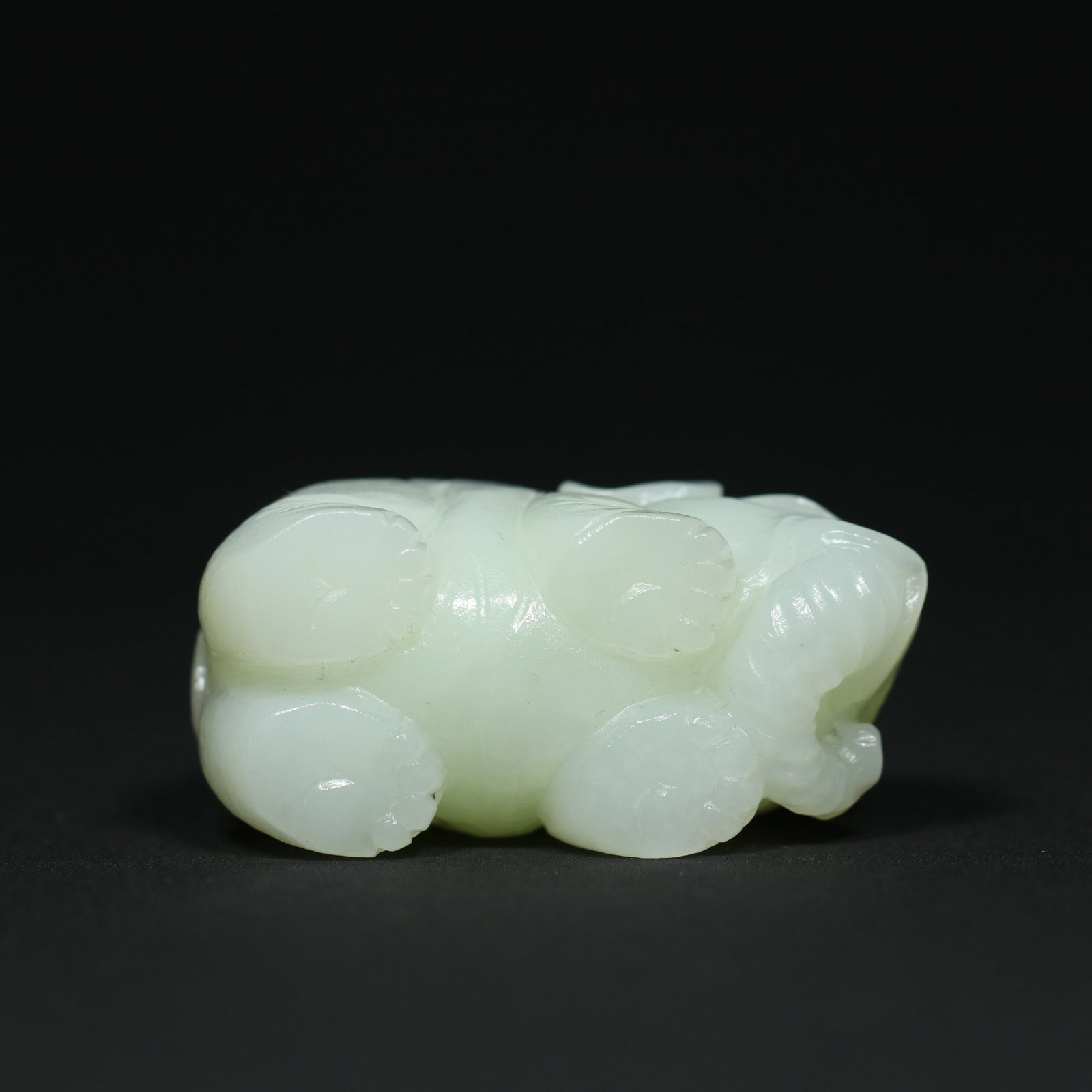 White Hetian Jade Hand Carved Elephant & Kid Statue - 3