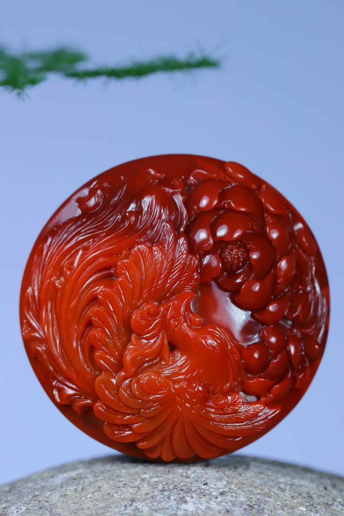 Nanhong Agate Hand Carved Phoenix Peony Pendant with Certificate: Title: Nanhong Agate Hand Carved Phoenix Peony Pendant with Certificate Origin: Chinese Date/Period: After2026 Materials: Nanhong Agate Dimensions: 35x12.6(mm) 1.38x0.50(inches) Weight 0.05 lbs/21g Re