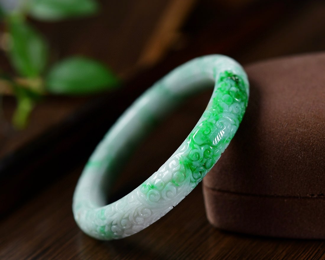 Inside Diameter 57mm Green Jadeite Bracelet with Certificate - 4