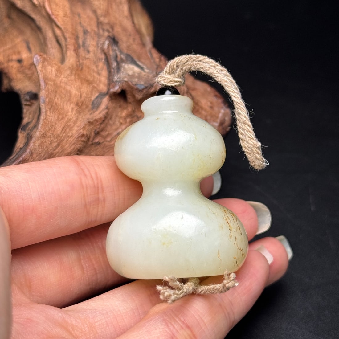 Vintage Hetian Jade Pendant - Gourd - 7