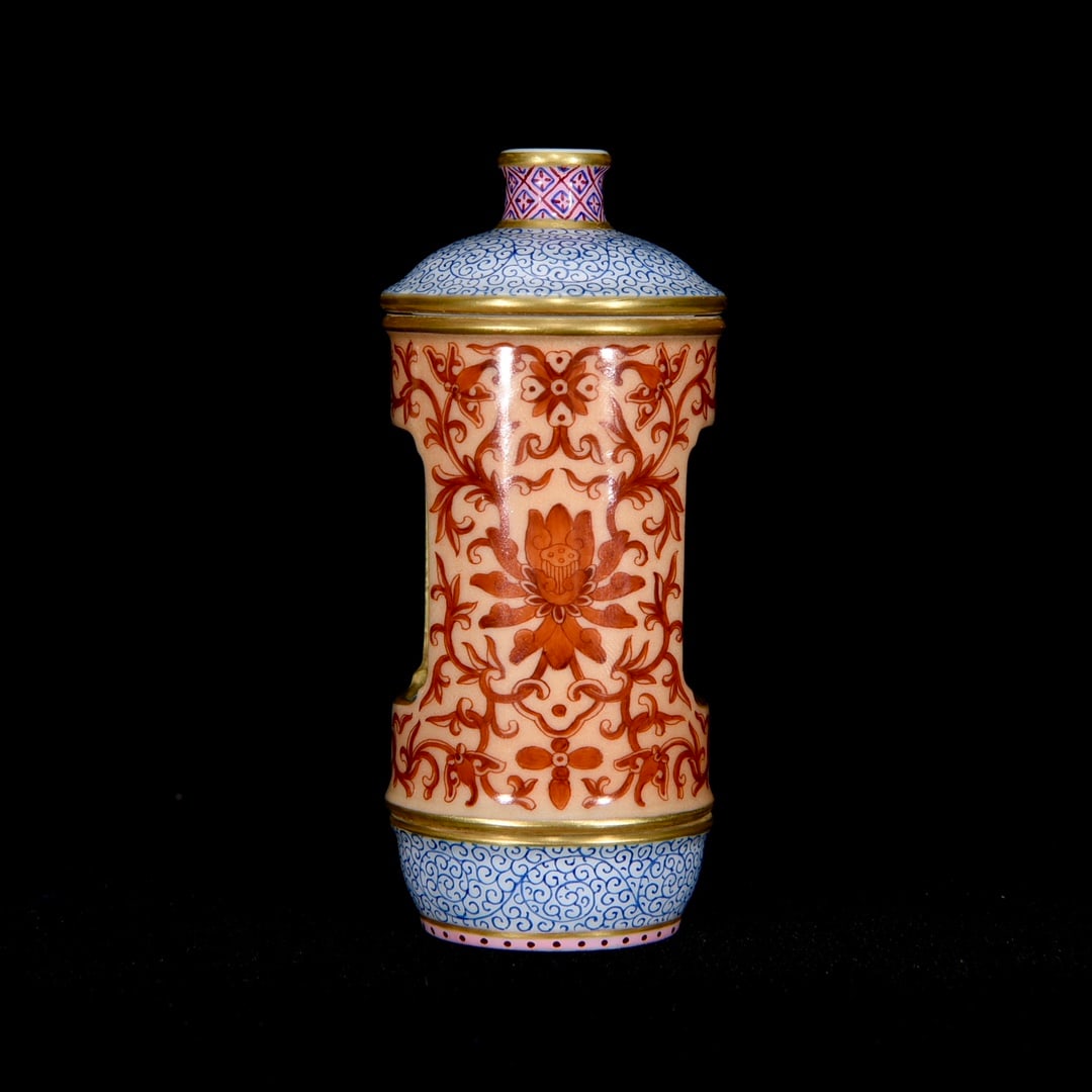 Gilt Gold Famille Rose Turn Heart Porcelain Snuff Bottle - 3